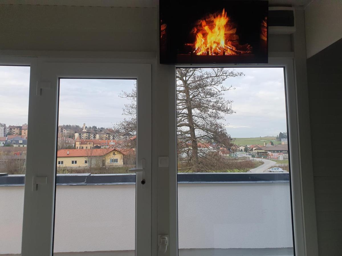 Roof Apartment Art-Pe Trebnje Exteriér fotografie